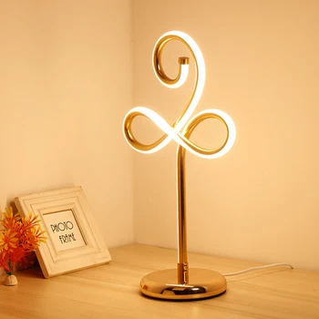 Beiaidi LED Moderné výtvarné Umenie Stolové Lampy, Žehlička Akryl Spálňa Posteli Stôl Tabuľka Svetlo Lampy Obývacia Izba Štúdia Svetla na Čítanie