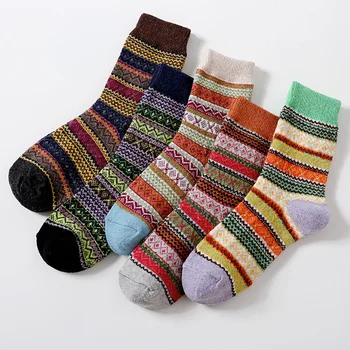 Nové Jesenné a Zimné Pribrala Teplé Imitácia Králik Vlnené Ponožky pre Dámy Color-blocking Mid-tube Bavlnené Ponožky Prekladané Kvet